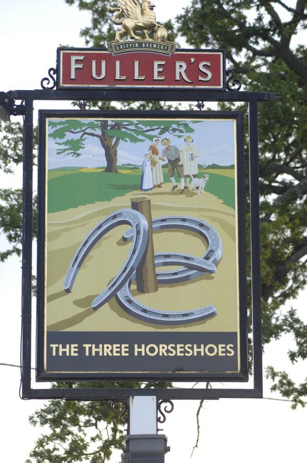 Hotel The Three Horseshoes Alton  Exterior foto